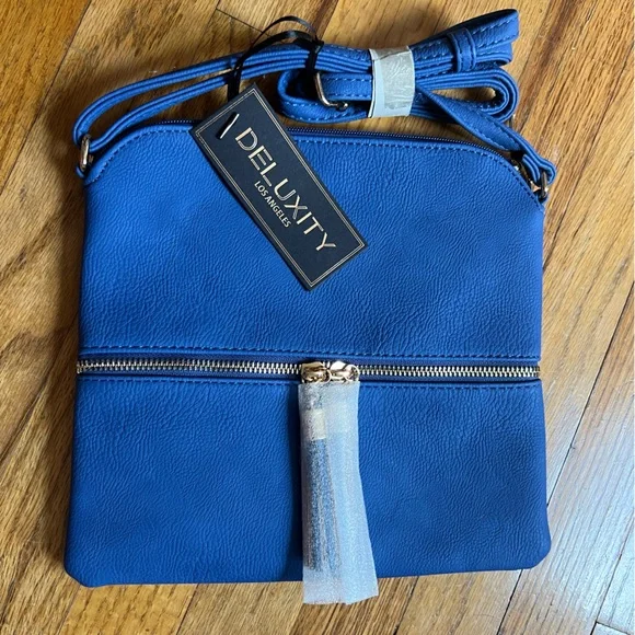 NWT Deluxity Lightweight Medium Crossbody Bag with Tassel in Bright Blue - Picture 11 of 11